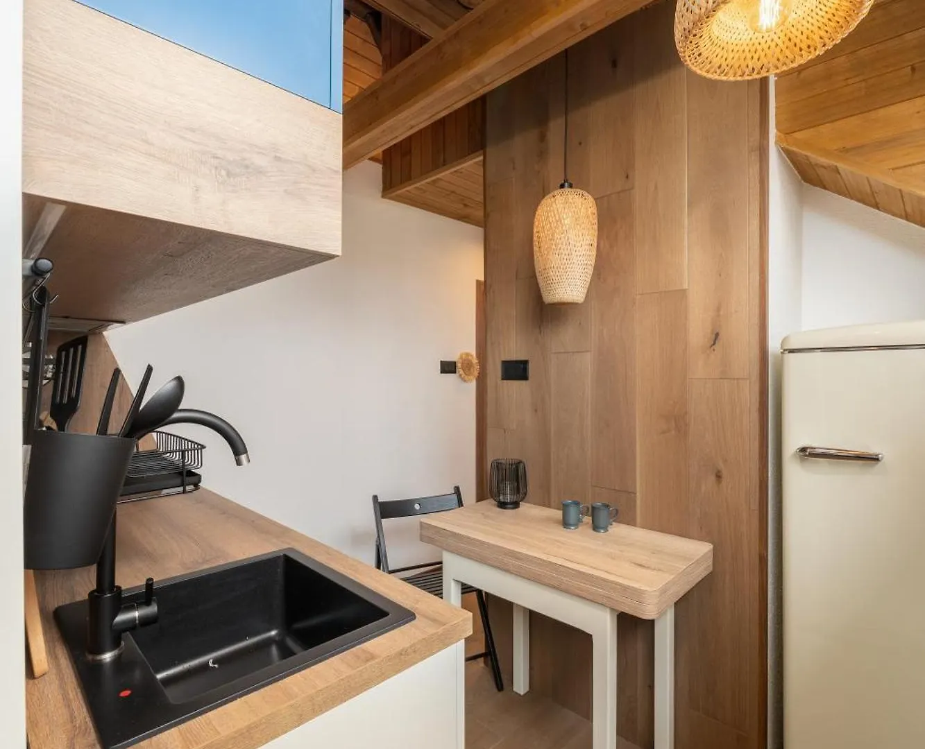 Gurgulyat View - 1 Bedroom Loft Sofya